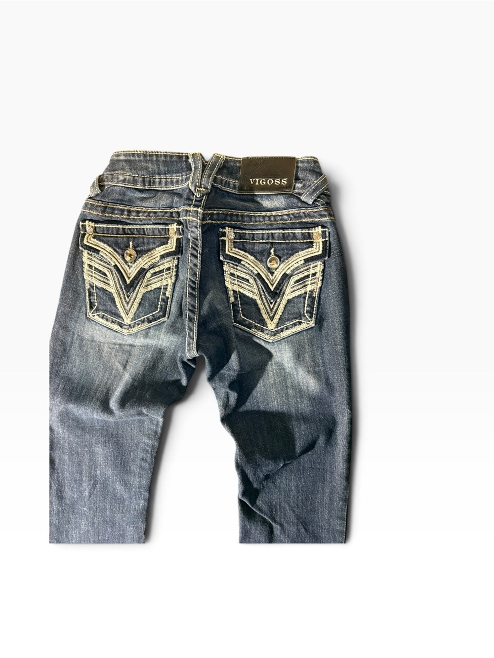 Vigoss Menโs Blue Slim Straight Jeans with Embroidered Pockets